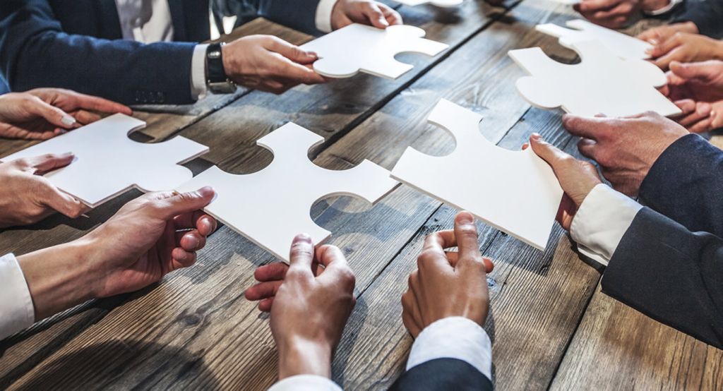 ANÁLISIS PUNTOS FUERTES Y DEBILIDADES